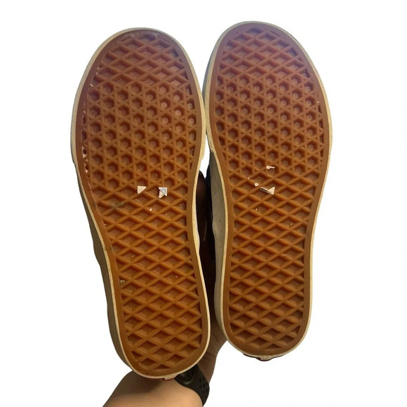 VANS Classic Slip-On Unisex Skate Shoes Wireframe Skulls Women’s Size 6.0 - Picture 7 of 8
